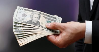 اولین فوتبالیست میلیاردر دنیا معرفی شد | لیونل مسی نصف این ثروت را هم ندارد!