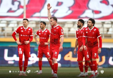 یک بازیکن باند تشکیل داده و خرید پرسپولیس را نمیگذارد بازی کند | خدا پدر کسی که این ستاره را خرید بیامرزد یک بازیکن باند تشکیل داده و خرید پرسپولیس را نمیگذارد بازی کند | خدا پدر کسی که این ستاره را خرید بیامرزد