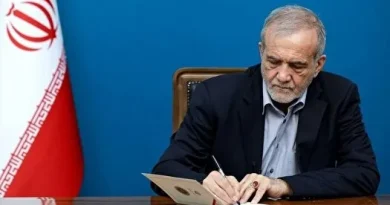 باید دشمن را وادار کنیم به آنچه امضا کرده پایبند بماند باید دشمن را وادار کنیم به آنچه امضا کرده پایبند بماند