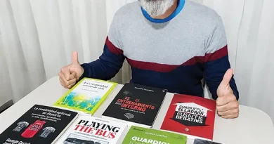 مرد مرموز آرسنال مرد مرموز آرسنال